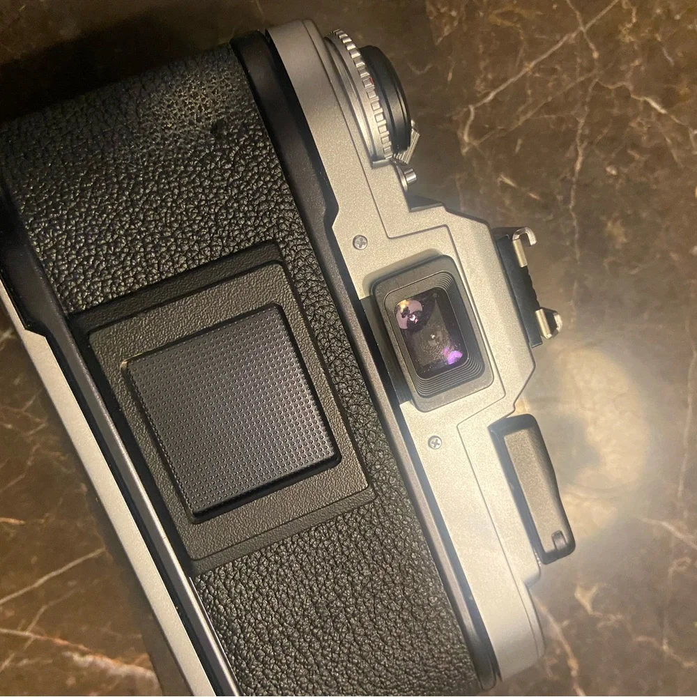 Vintage Nikon FG camera 📸